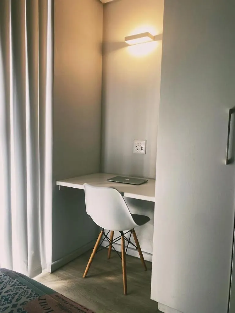 Cozy Studio In Woodstock Quarters Cape Town Apartment